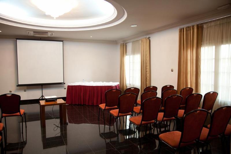 Hotel Florenca Luanda Buitenkant foto