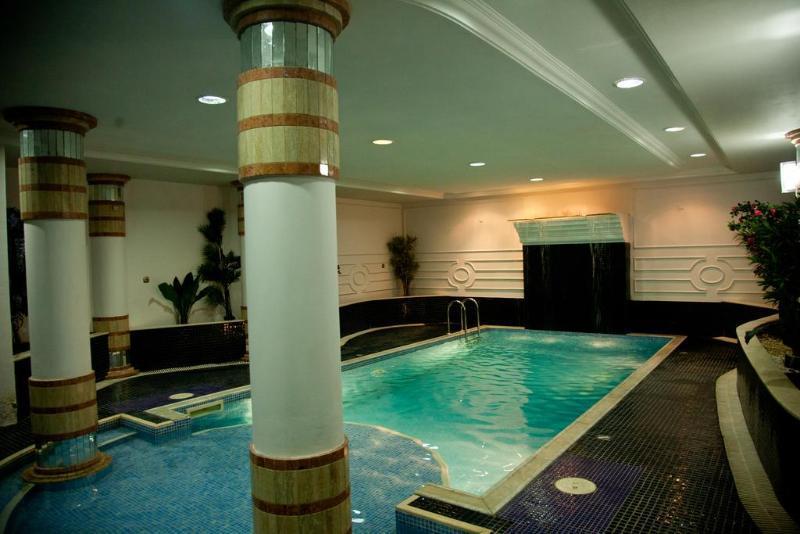 Hotel Florenca Luanda Buitenkant foto