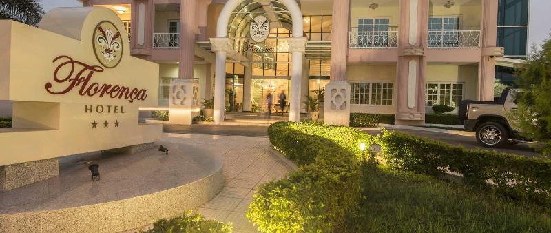 Hotel Florenca Luanda Buitenkant foto